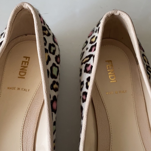 ❤️… FENDI Leopard Bow Flats - Picture 6 of 7